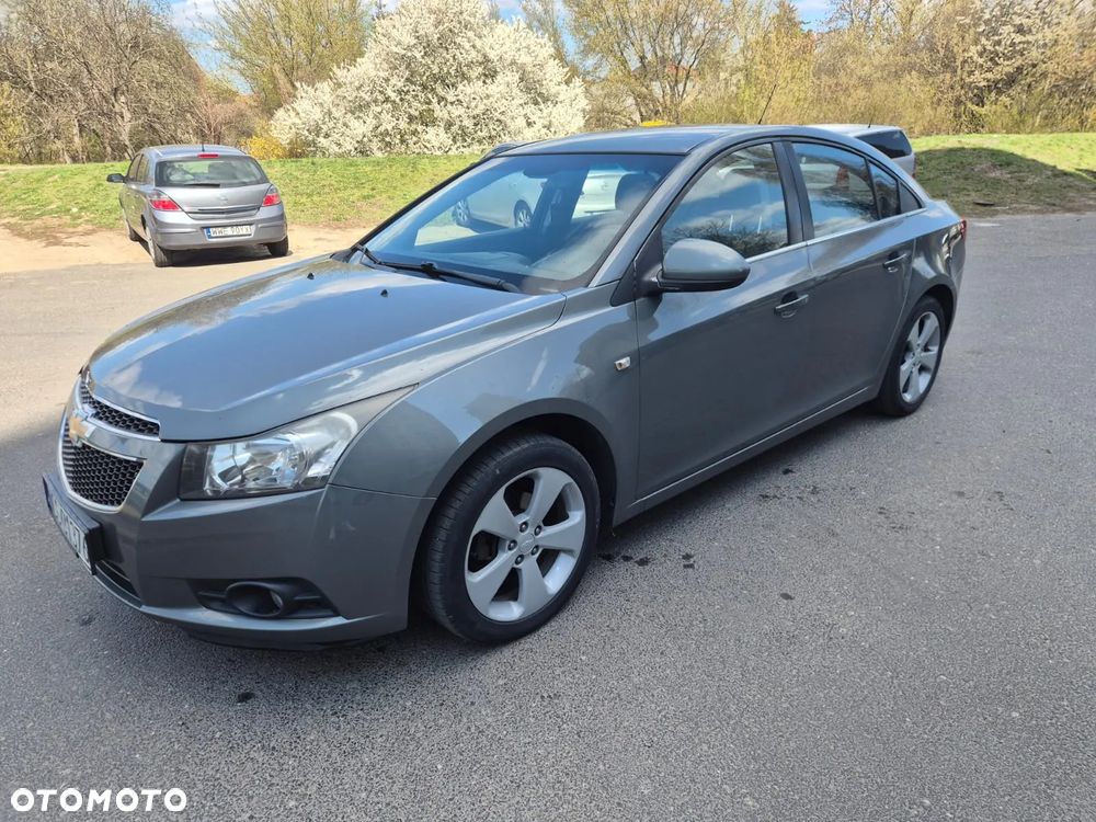 Chevrolet Cruze 1.8 LT+ - 1