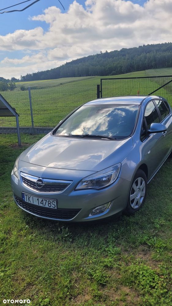 Opel Astra - 1