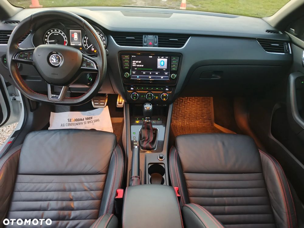 Skoda Octavia 2.0 TDI RS Challenge DSG - 8