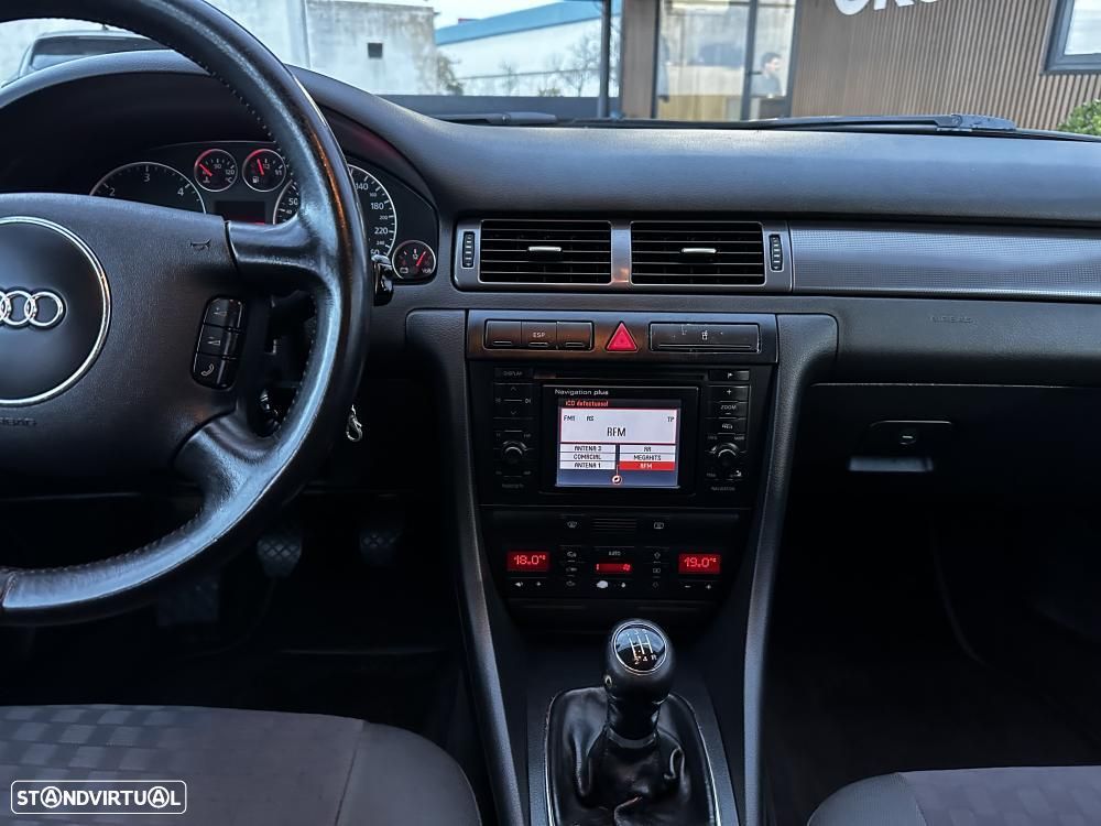 Audi A6 Avant 1.9 TDI - 23