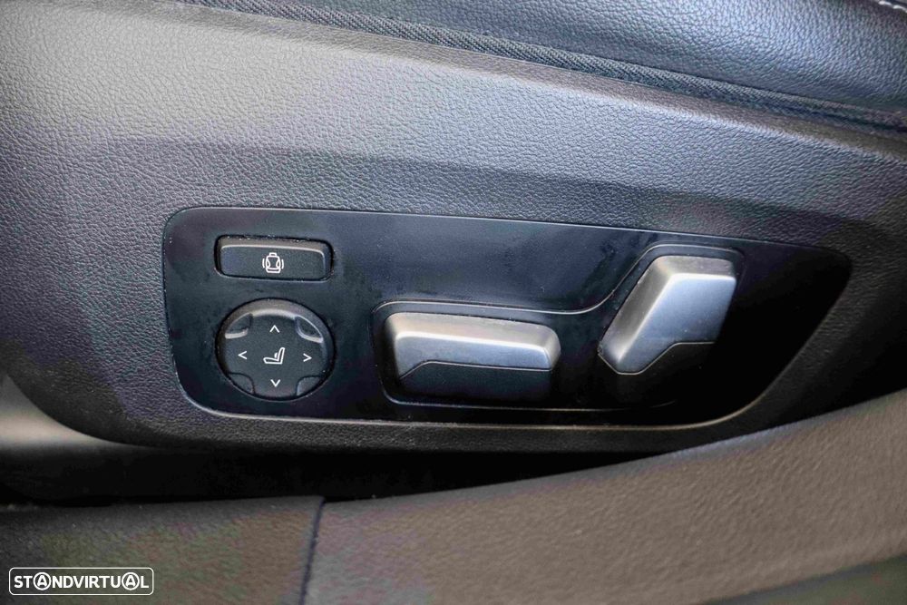 BMW i4 eDrive35 Pack Desportivo M - 23