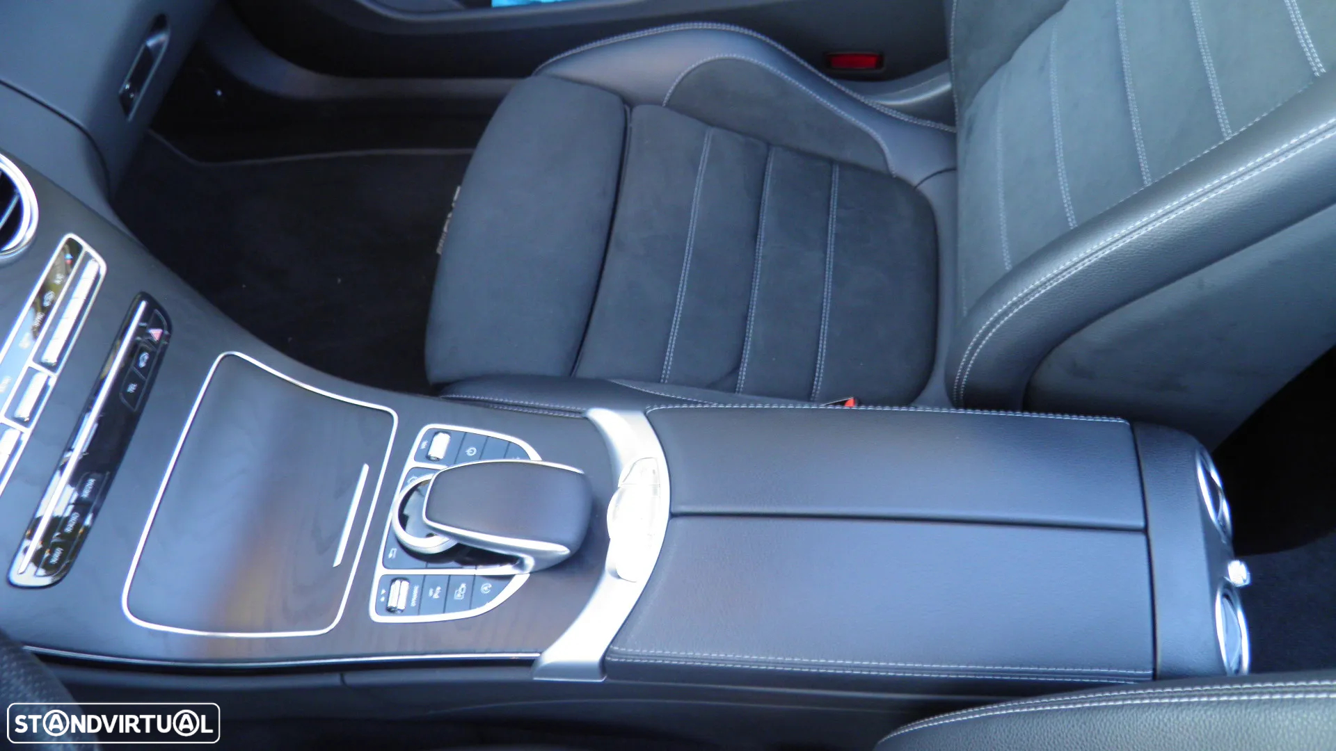 Mercedes-Benz C 200 AMG Line - 36
