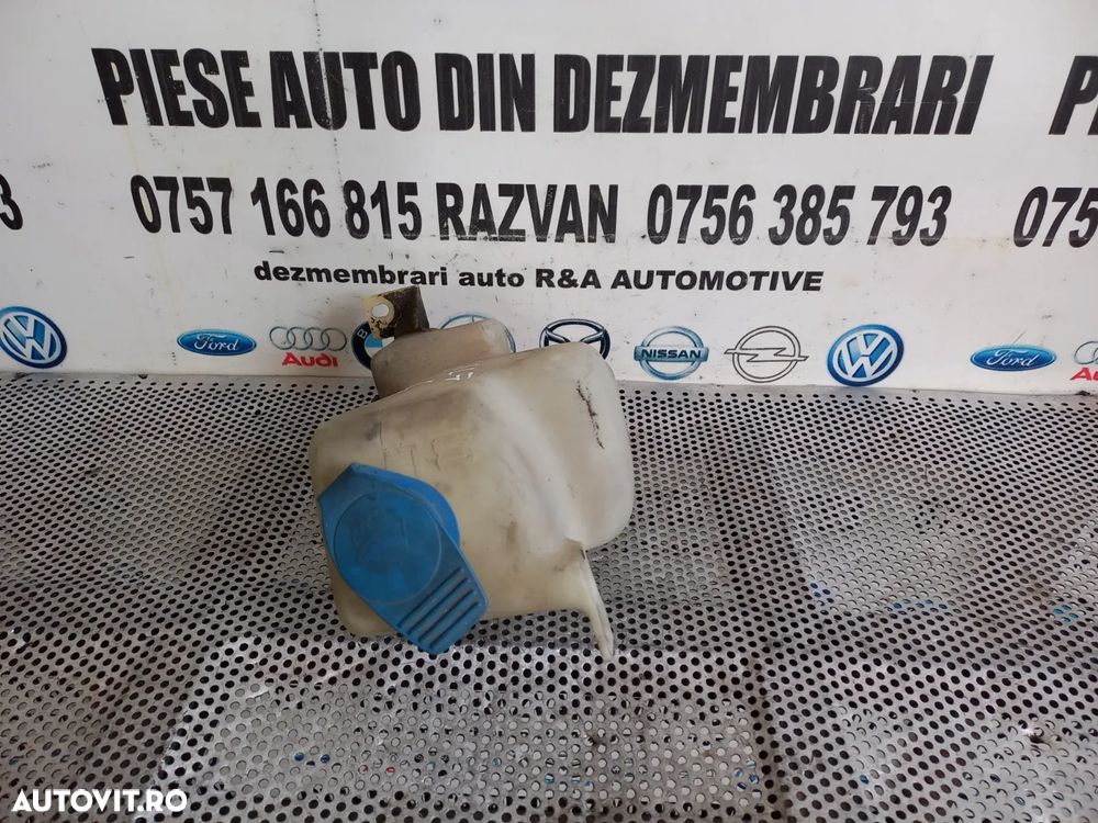 Bidonas Vas Lichid Parbriz Vw Golf 4 - Dezmembrari Arad - 3