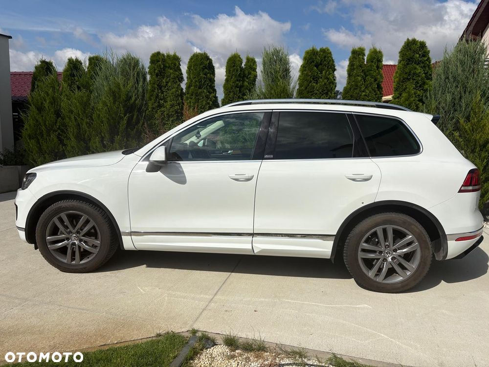 Volkswagen Touareg 3.0 V6 TDI SCR Blue Motion DPF Automatik Executive Edition - 4