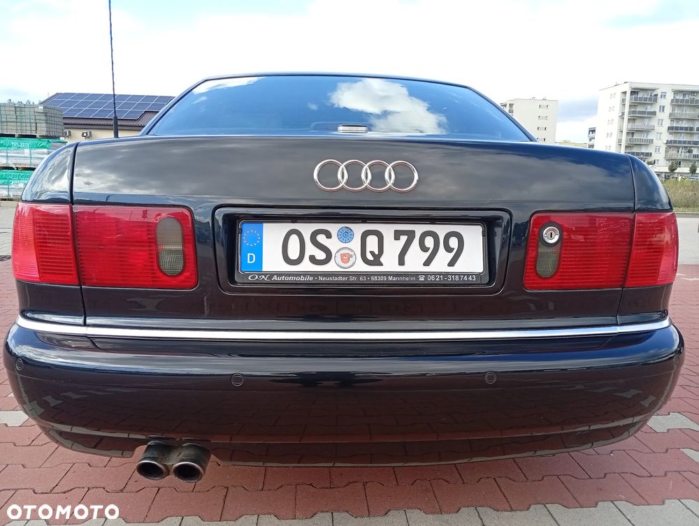 Audi S8 - 18