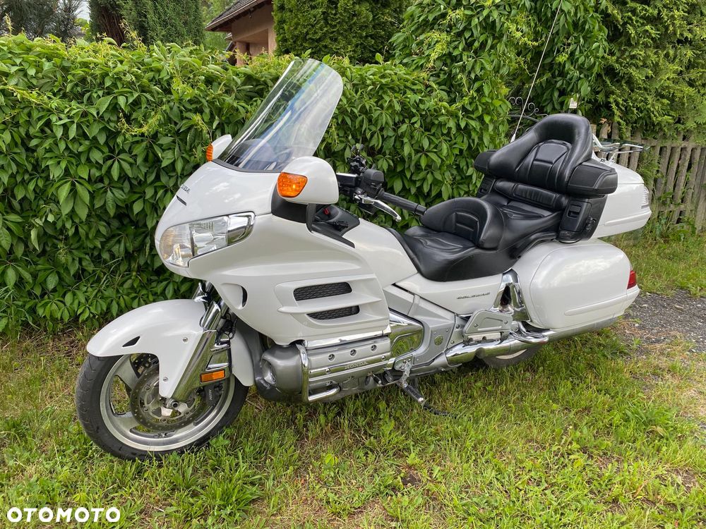 Honda GL - 22