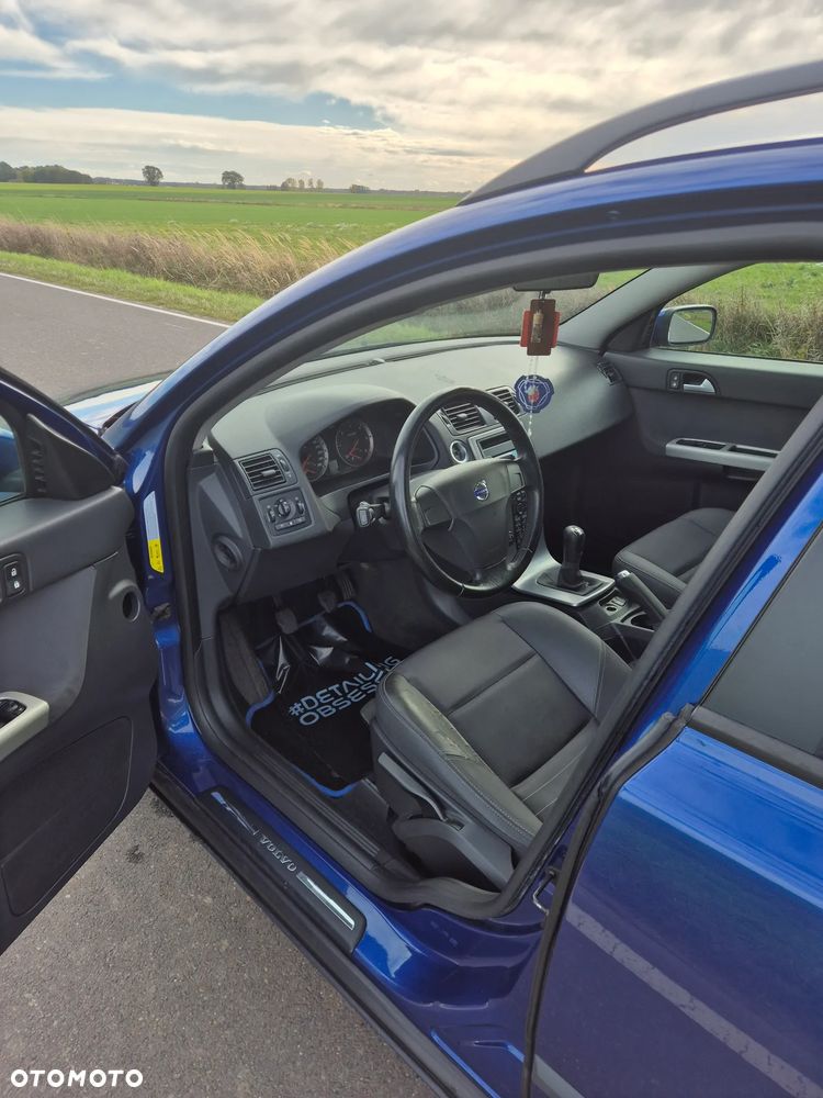 Volvo V50 - 16
