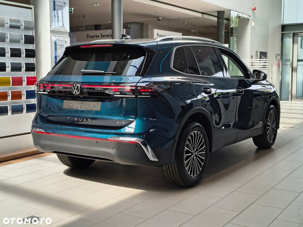 Volkswagen Tiguan - 7