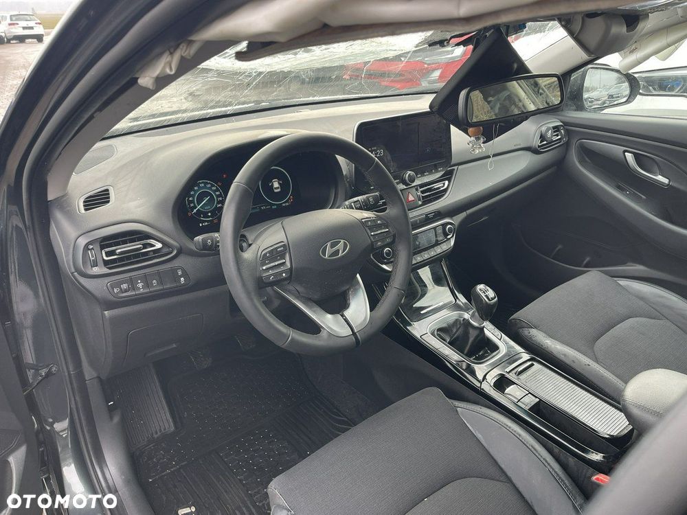 Hyundai i30 1.5 T-GDI 48V-Hybrid Advantage - 8