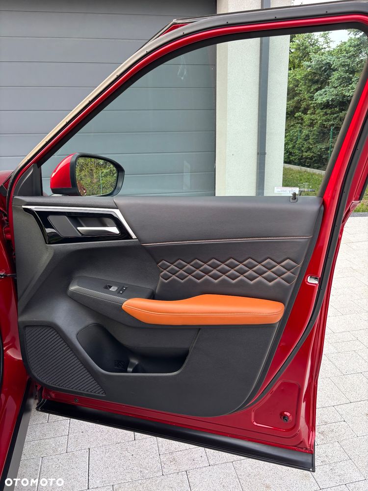 Mitsubishi Outlander - 23