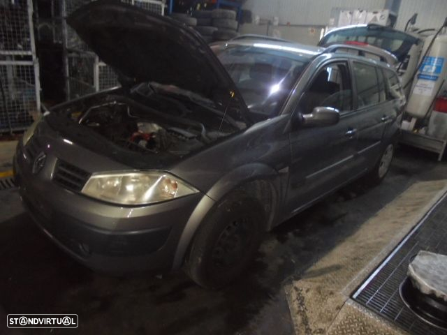 Carro MOT: K9K728 K9K729 CXVEL: JR5108 RENAULT MEGANE 2 2004 1.5DCI 1.1CV 5P CINZA DIESEL - 3
