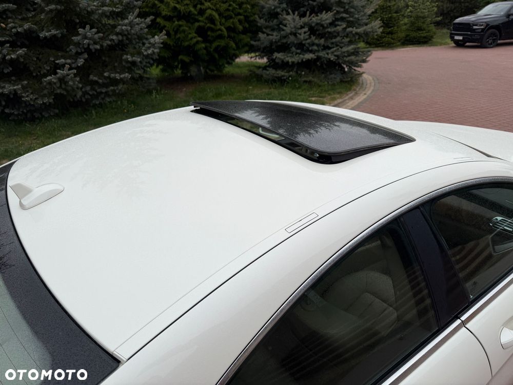 Mercedes-Benz CLS 350 CDI DPF BlueEFFICIENCY 7G-TRONIC Edition 1 - 27