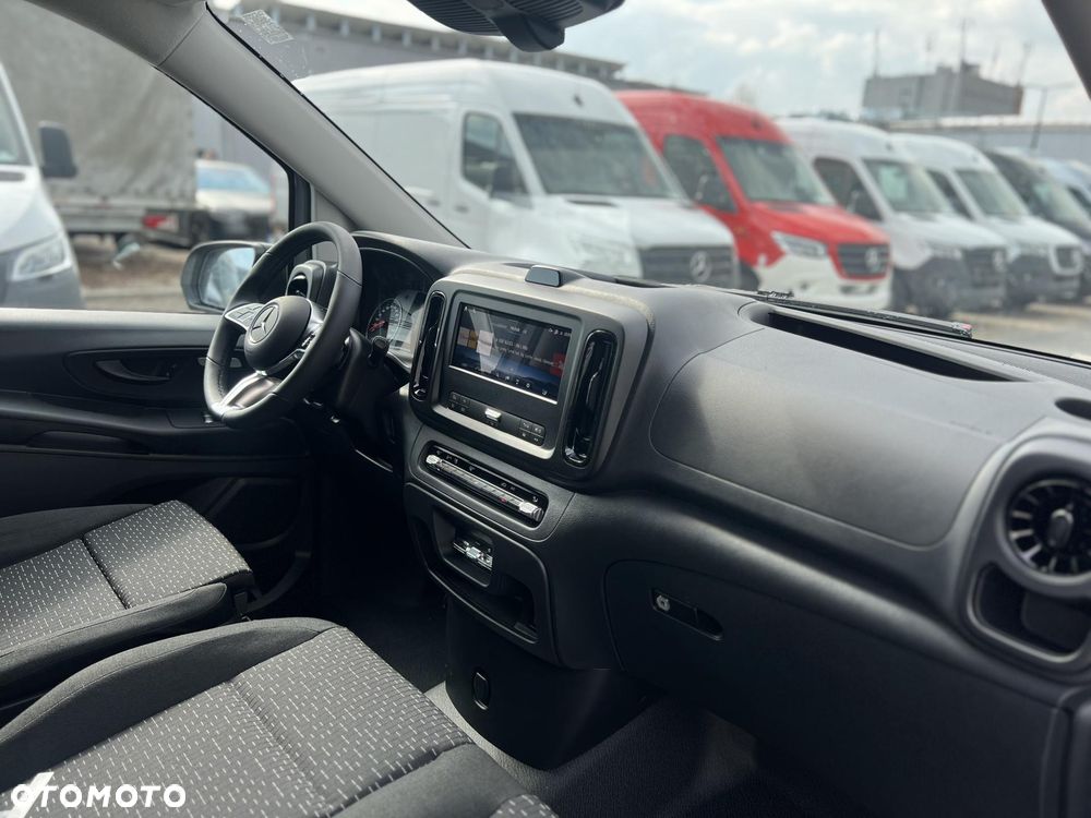 Mercedes-Benz Vito - 11