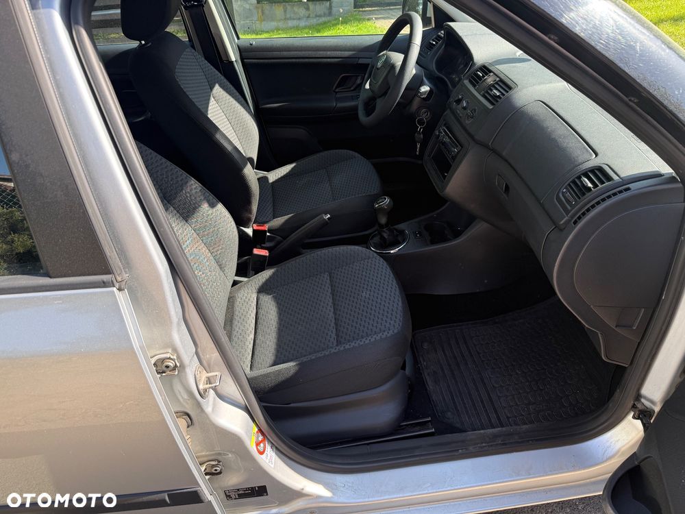 Skoda Fabia 1.6 TDI DPF Comfort - 8