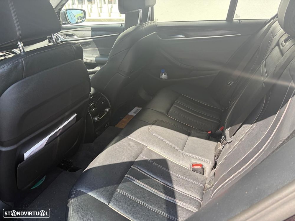 BMW 520 d ED Pack M - 6