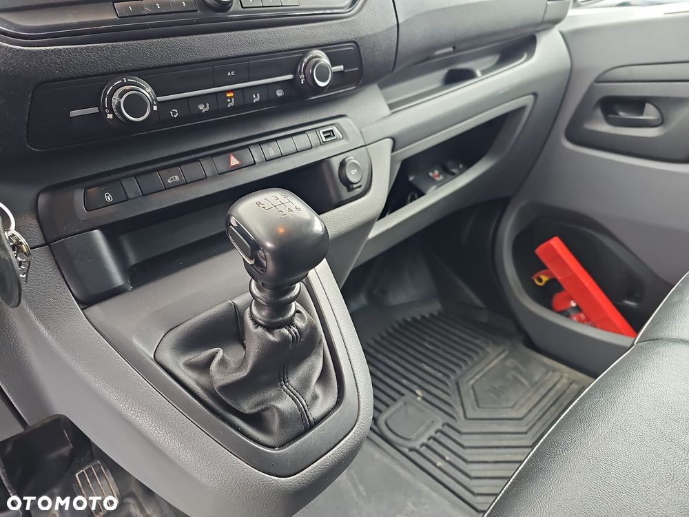 Toyota proace - 15