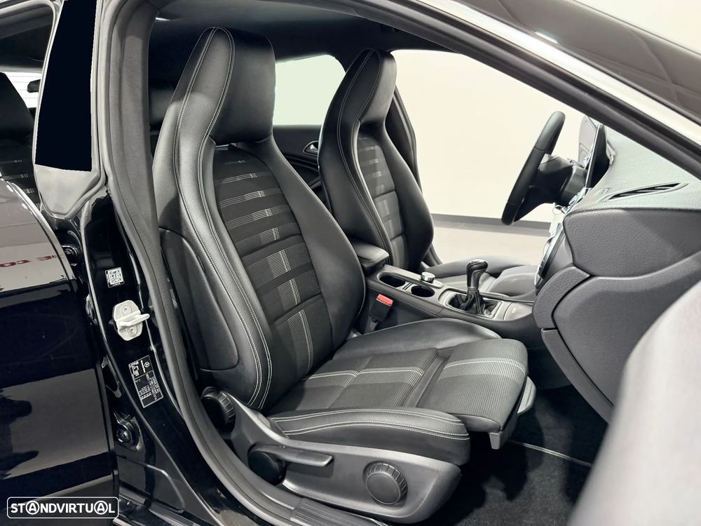 Mercedes-Benz CLA 180 d Shooting Brake Urban - 33