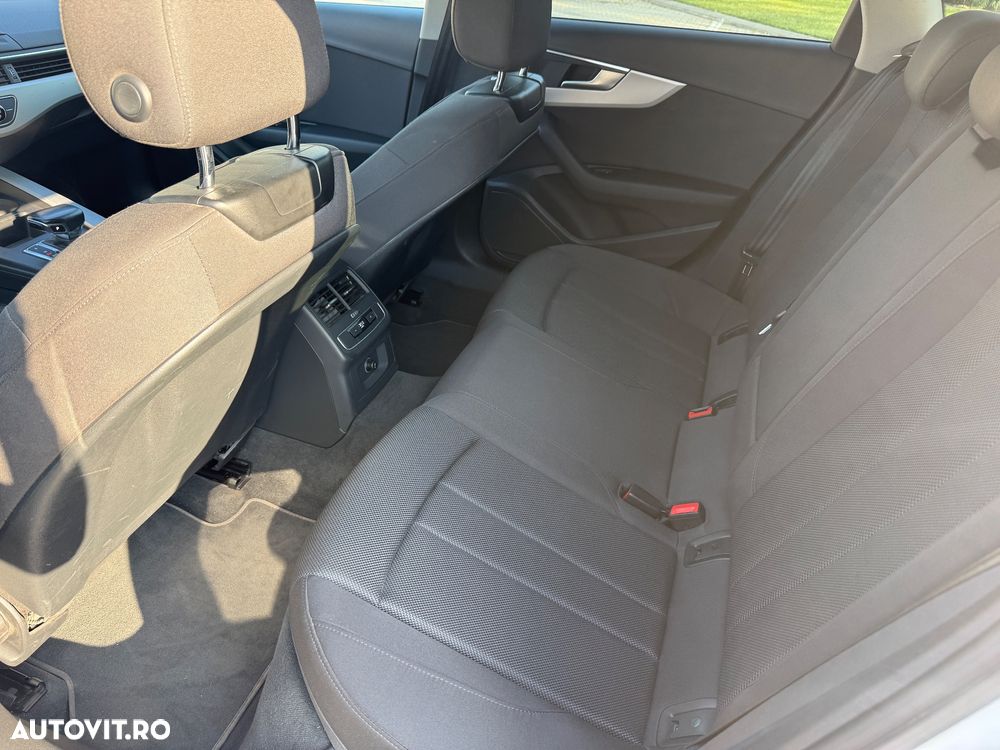 Audi A4 2.0 35 TDI S tronic MHEV Advanced - 15