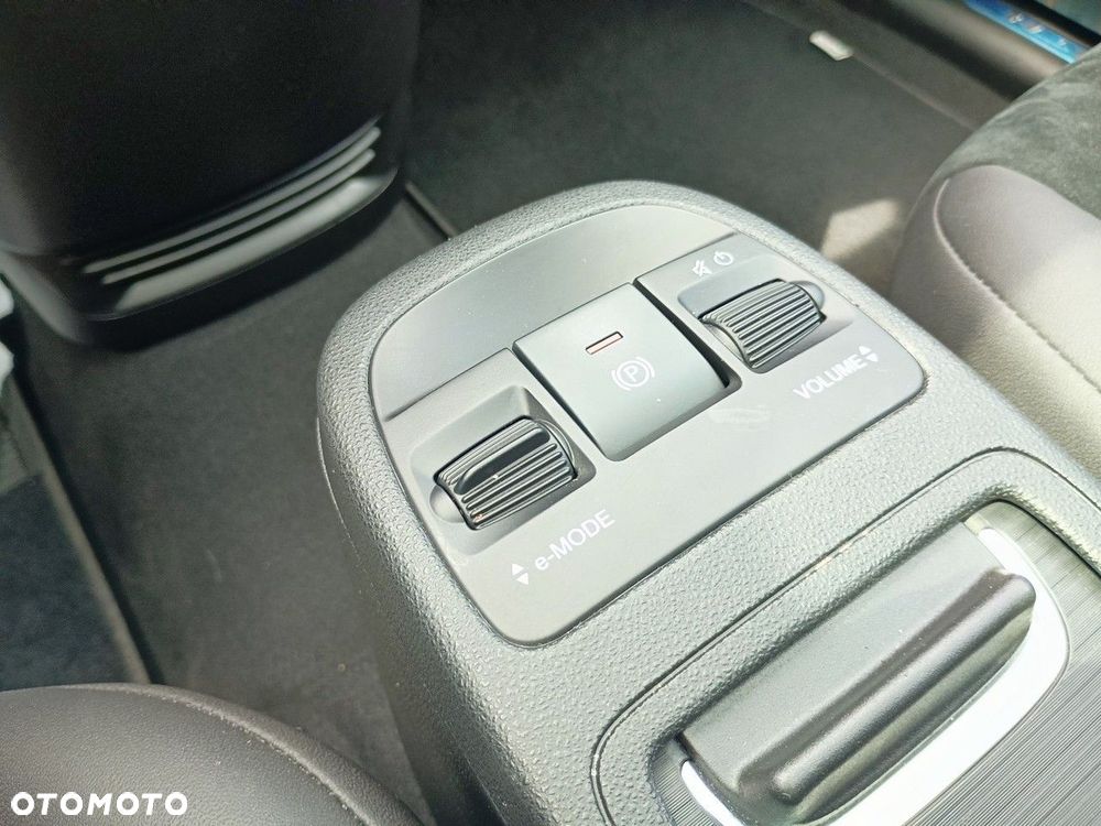 Abarth 500e 37.8kWh Turismo - 28