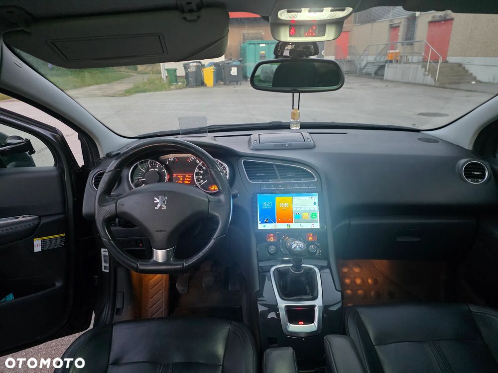 Peugeot 5008 1.6 THP Active 7os - 8