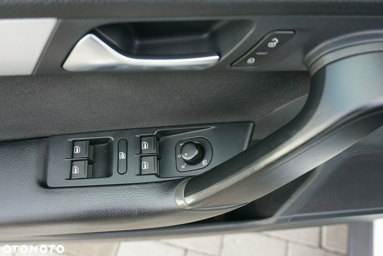 Volkswagen Passat Alltrack 2.0 TDI 4Mot - 27