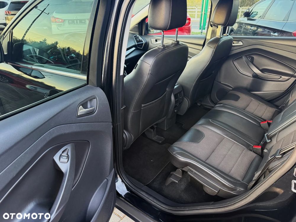 Ford Kuga 2.0 TDCi 2x4 Titanium - 9