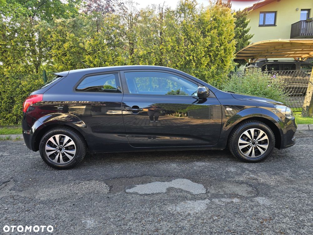 Kia ProCeed - 6