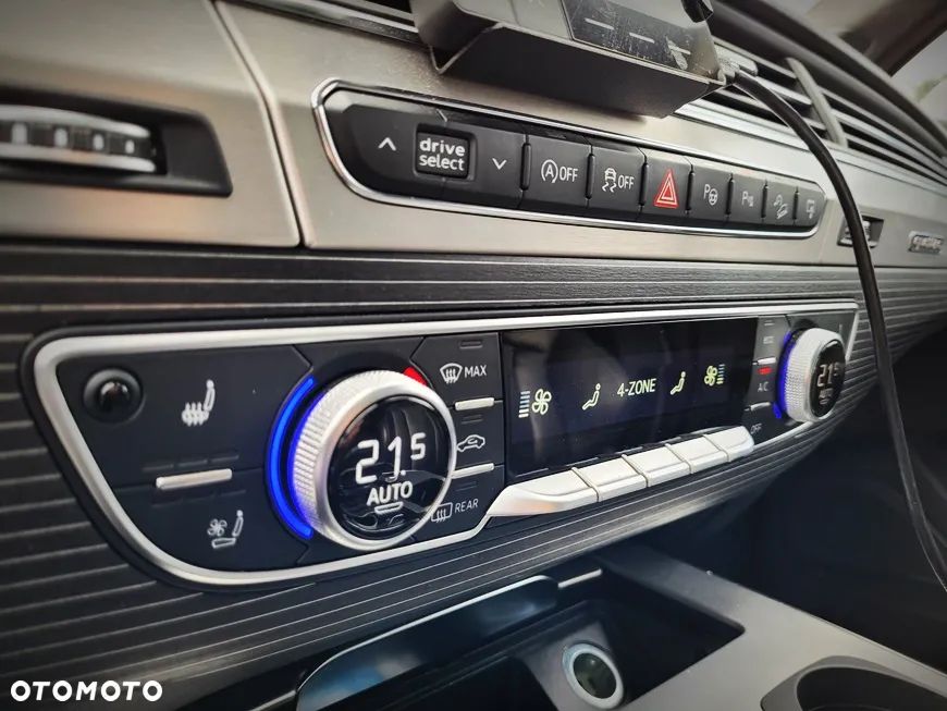 Audi SQ7 4.0 TDI Quattro Tiptronic - 22