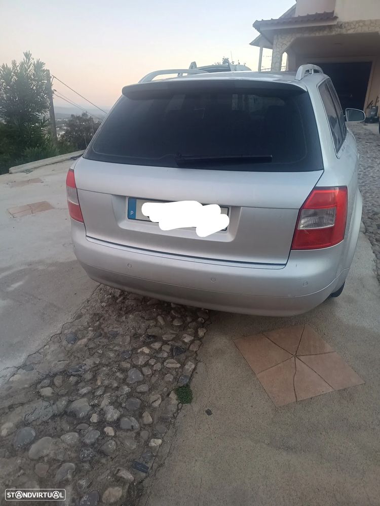 Audi A4 Avant 1.9 TDI - 4