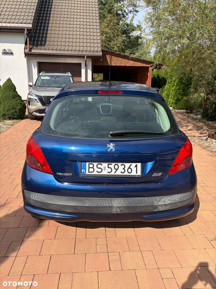 Peugeot 207 1.4 16V Presence - 2