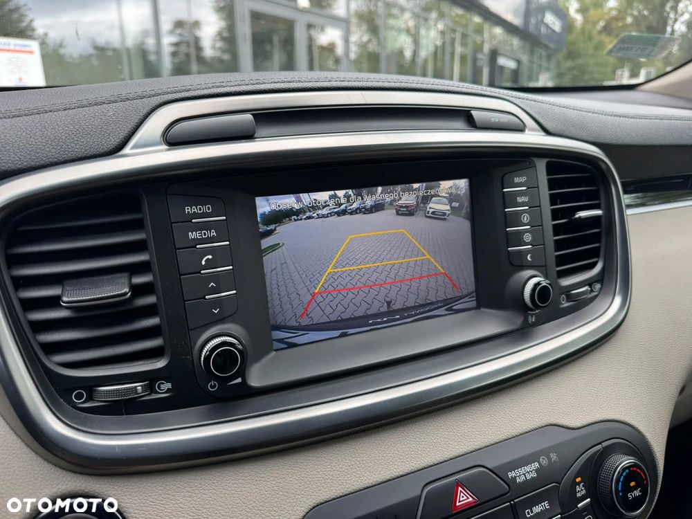 Kia Sorento 2.2 CRDI Business Line Plus - 11