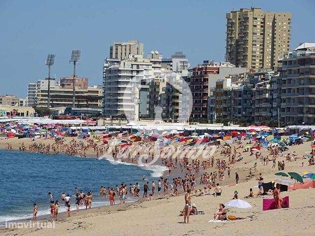 Apartamento Remodelado T4 com Garagem Fechada no Centro da Póvoa de... - Grande imagem: 2/11