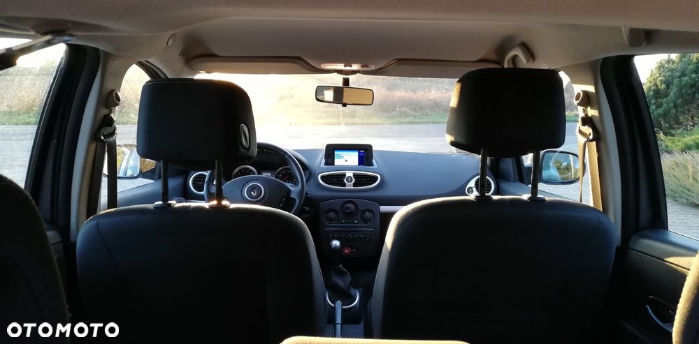 Renault Clio 1.2 16V All Inclusive - 4