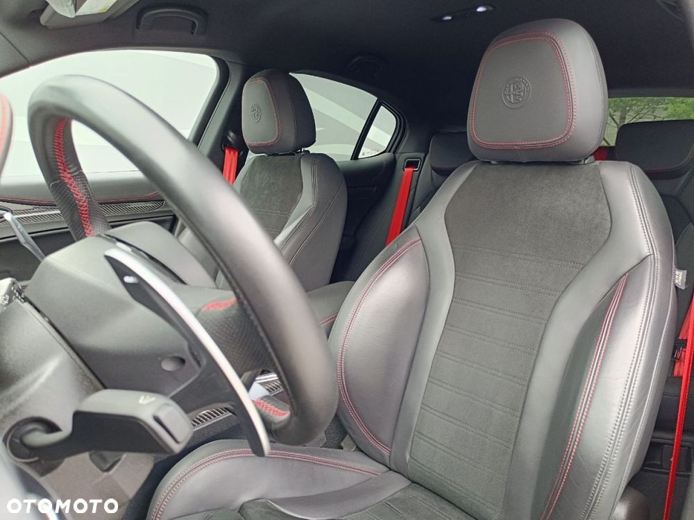 Alfa Romeo Stelvio 2.9 V6 Bi-Turbo Quadrifoglio Q4