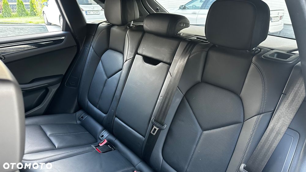 Porsche Macan - 23