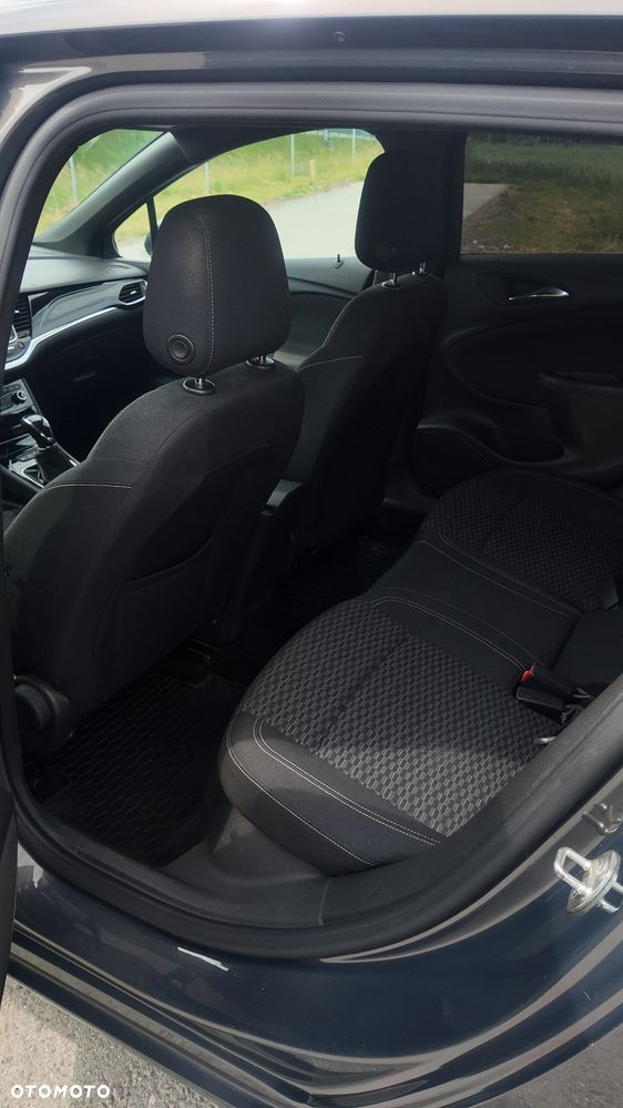 Opel Astra 1.6 CDTI Dynamic - 7