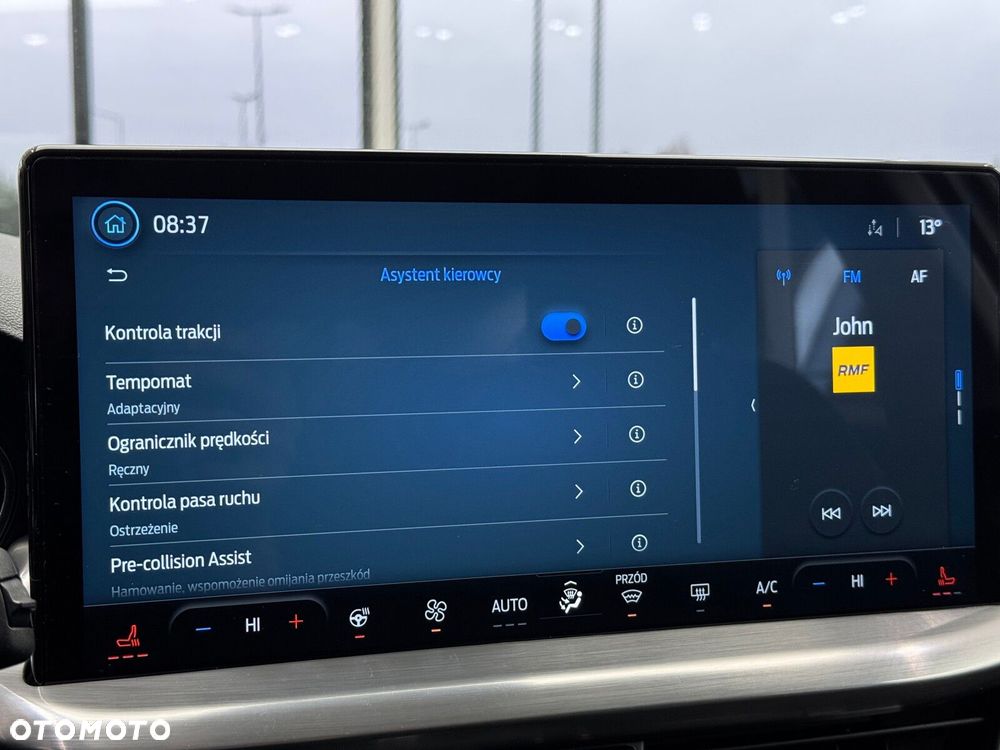 Ford Focus 1.0 EcoBoost Titanium - 34