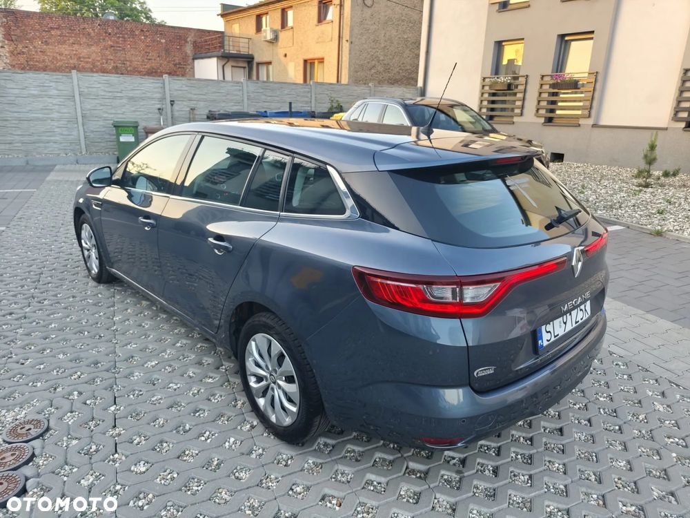 Renault Megane TCe 115 GPF LIMITED - 19
