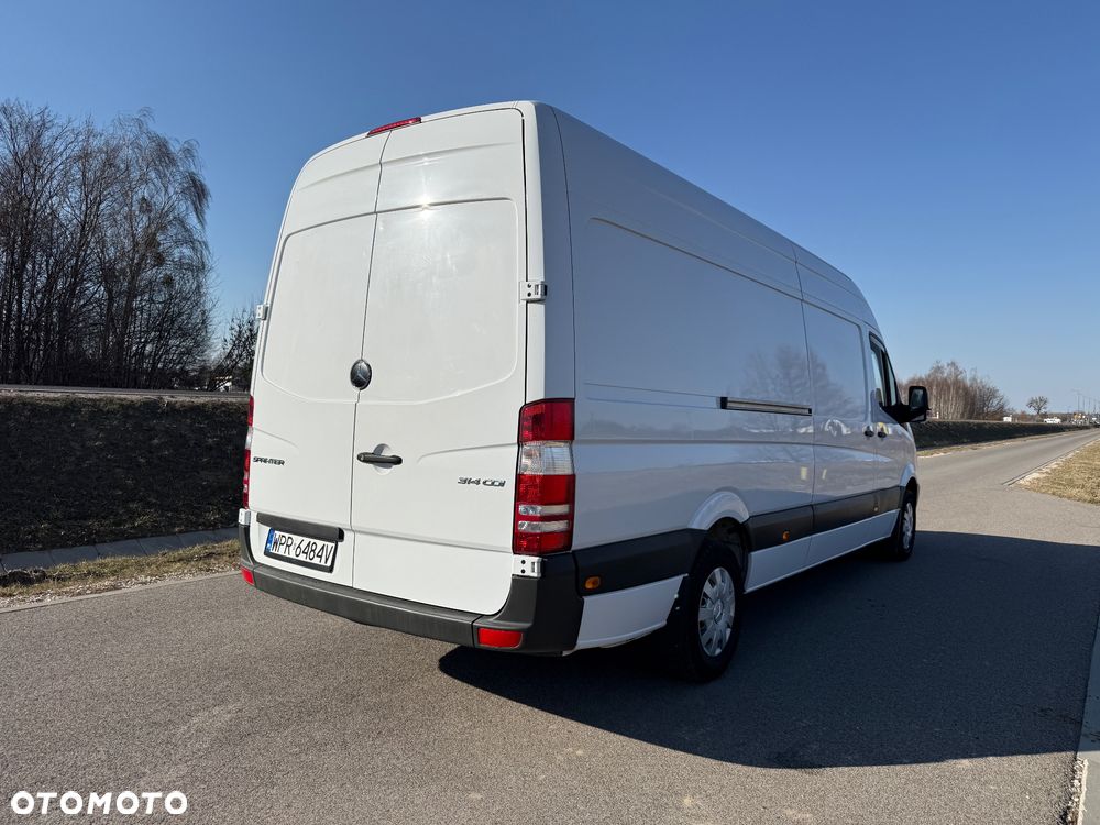 Mercedes-Benz Sprinter 314 - 17