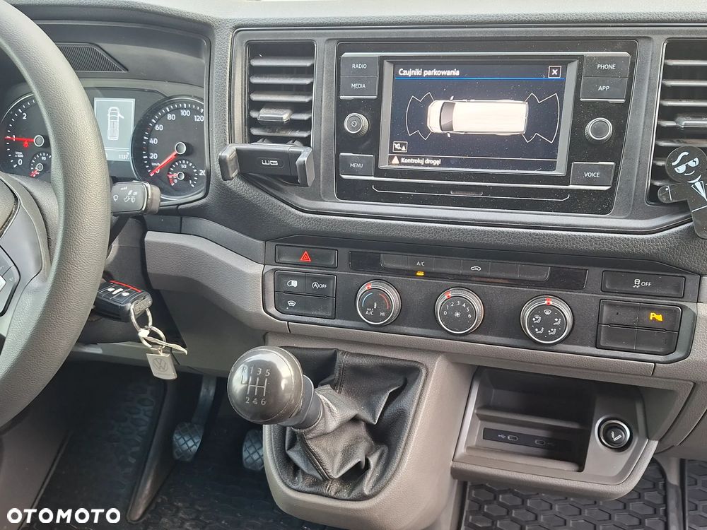 Volkswagen Crafter - 11