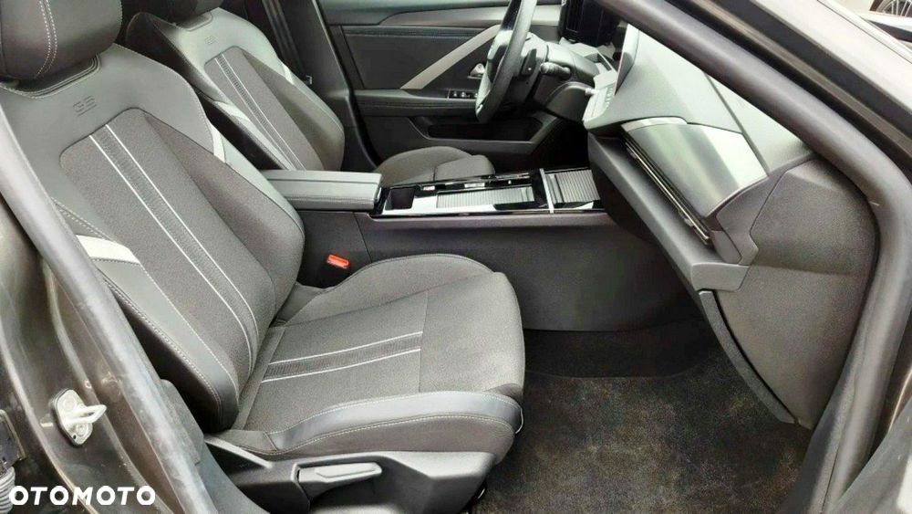 Opel Astra - 11