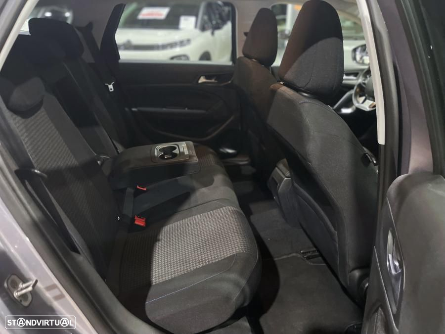 Peugeot 308 SW 1.5 BlueHDi Style - 25