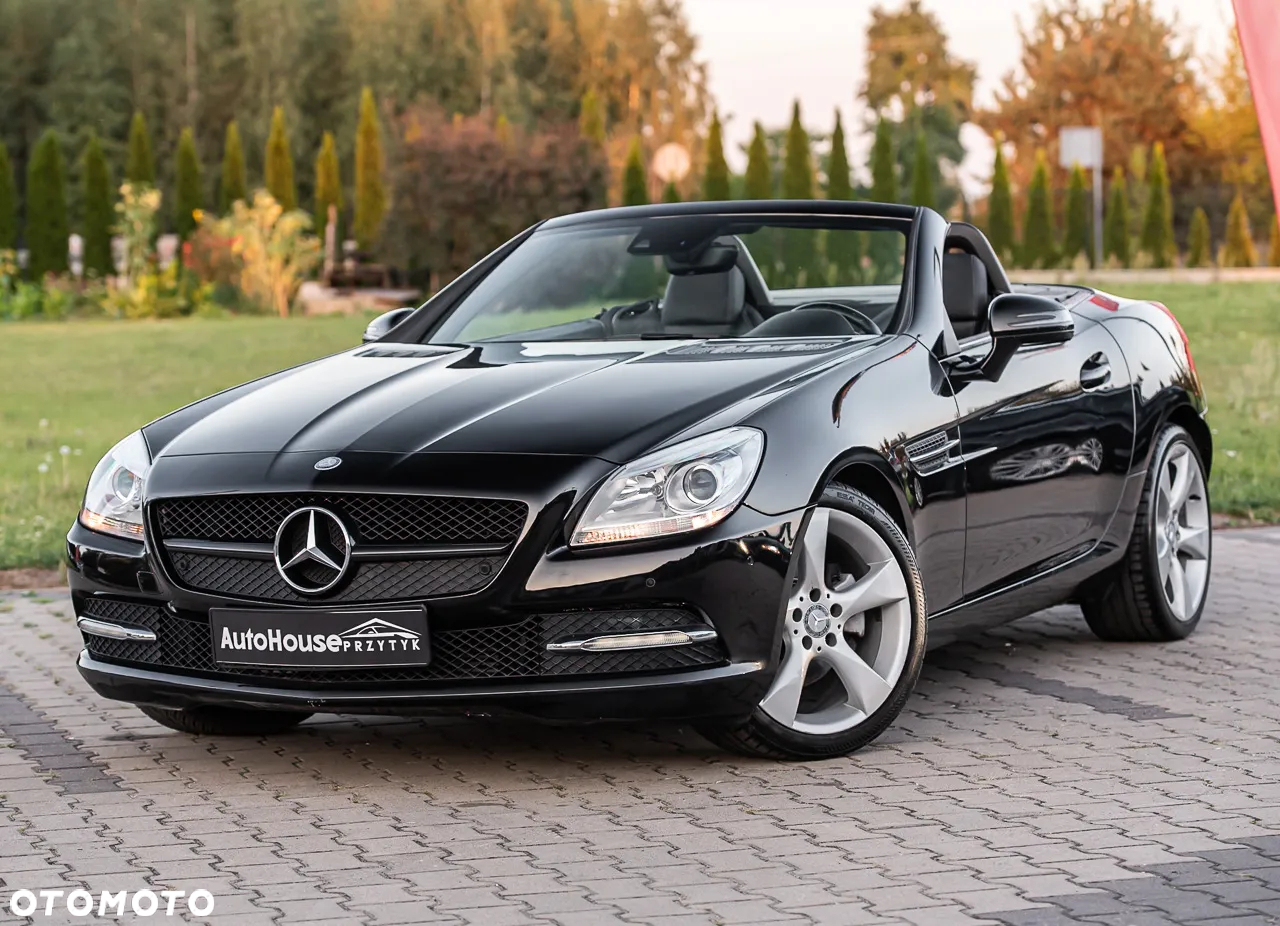 Mercedes-Benz SLK 200 (BlueEFFICIENCY) 7G-TRONIC CarbonLOOK Edition - 4