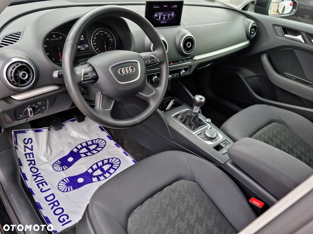 Audi A3 1.2 TFSI Attraction - 13