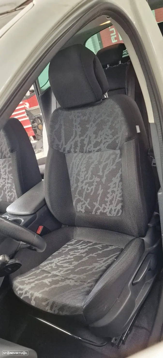PEUGEOT 3008 PARA PEÇAS - 8