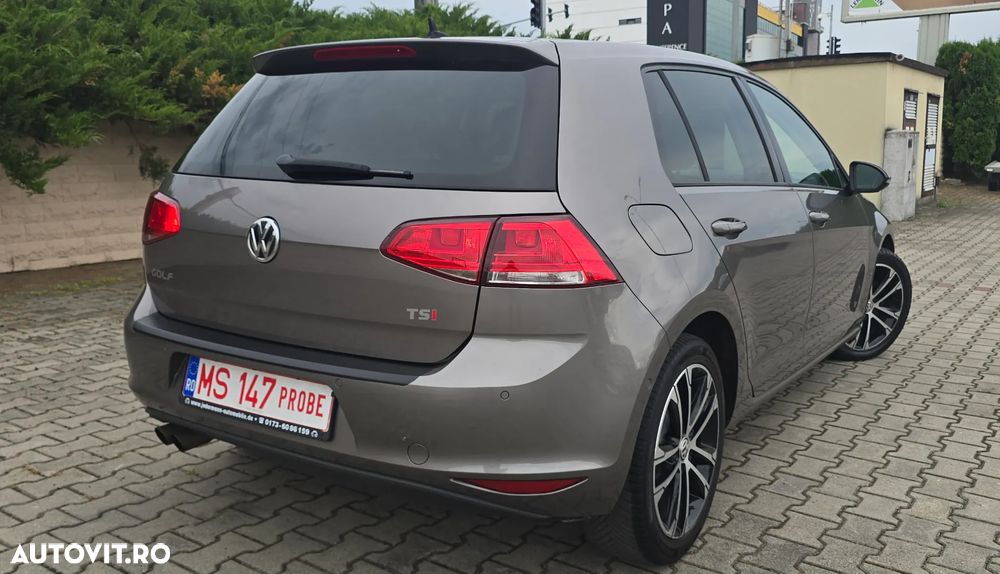 Volkswagen Golf 1.4 TSI ACT BlueMotion Technology DSG Highline - 5