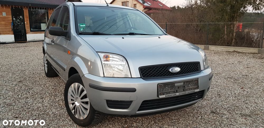 Ford Fusion - 2
