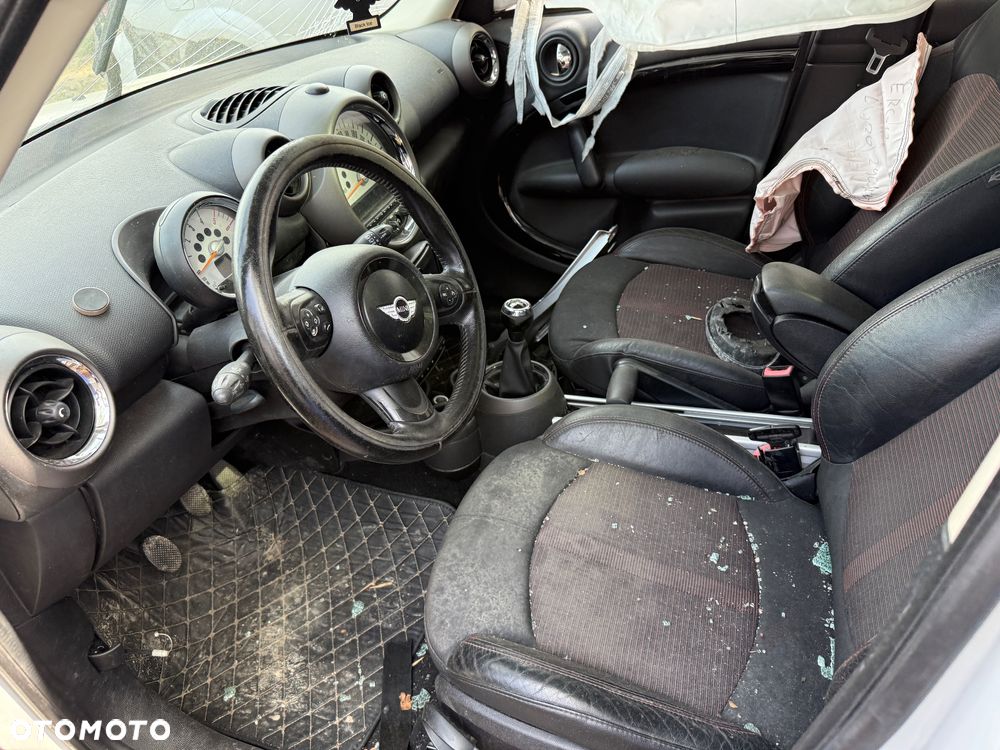 MINI Countryman One D - 13