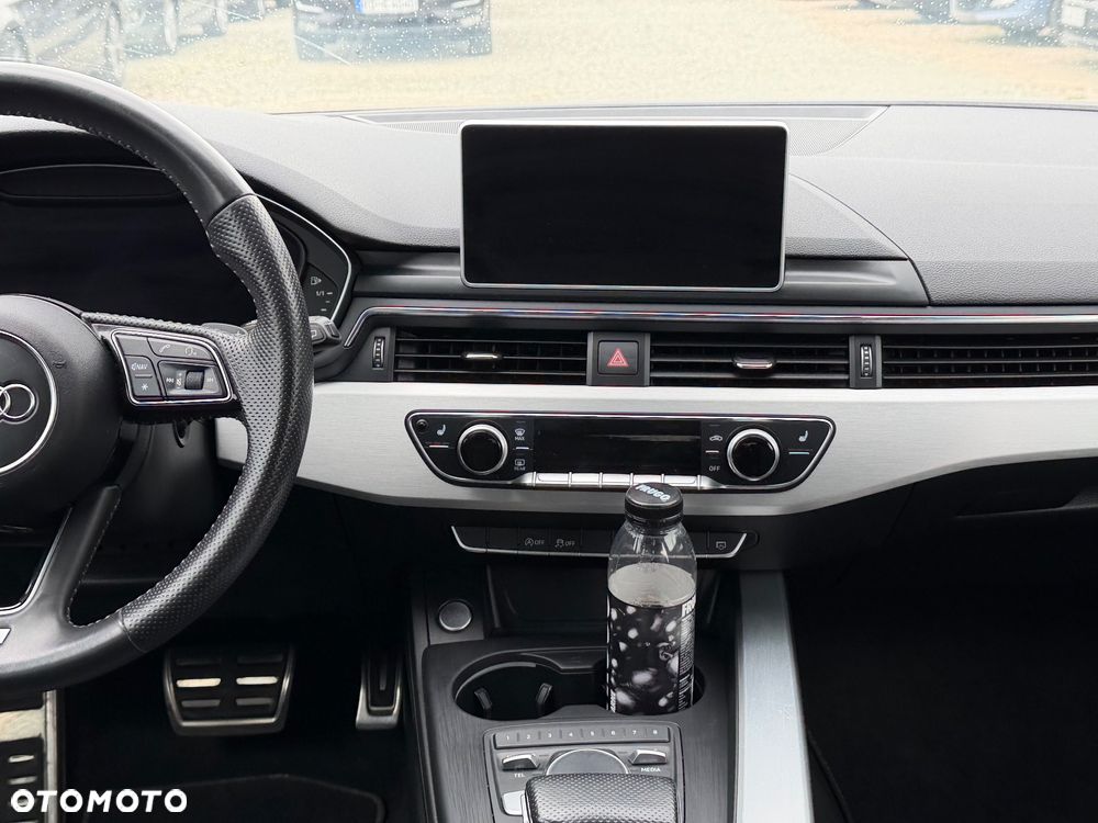 Audi A4 Avant 2.0 TDI DPF clean diesel multitronic S line Sportpaket - 27