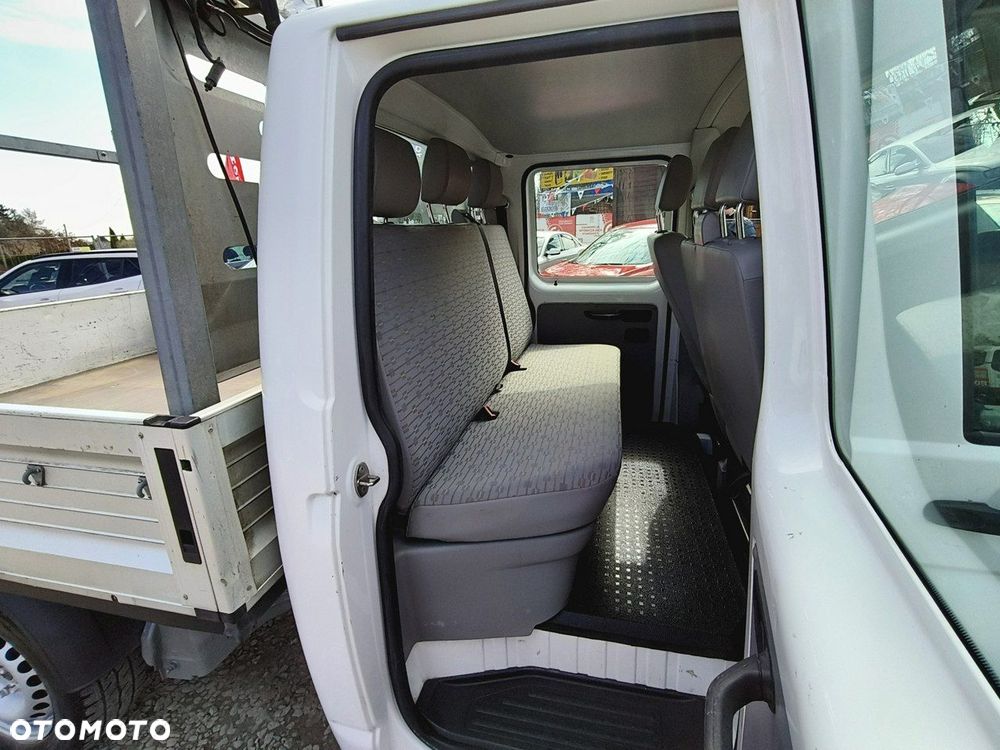 Volkswagen Transporter - 17